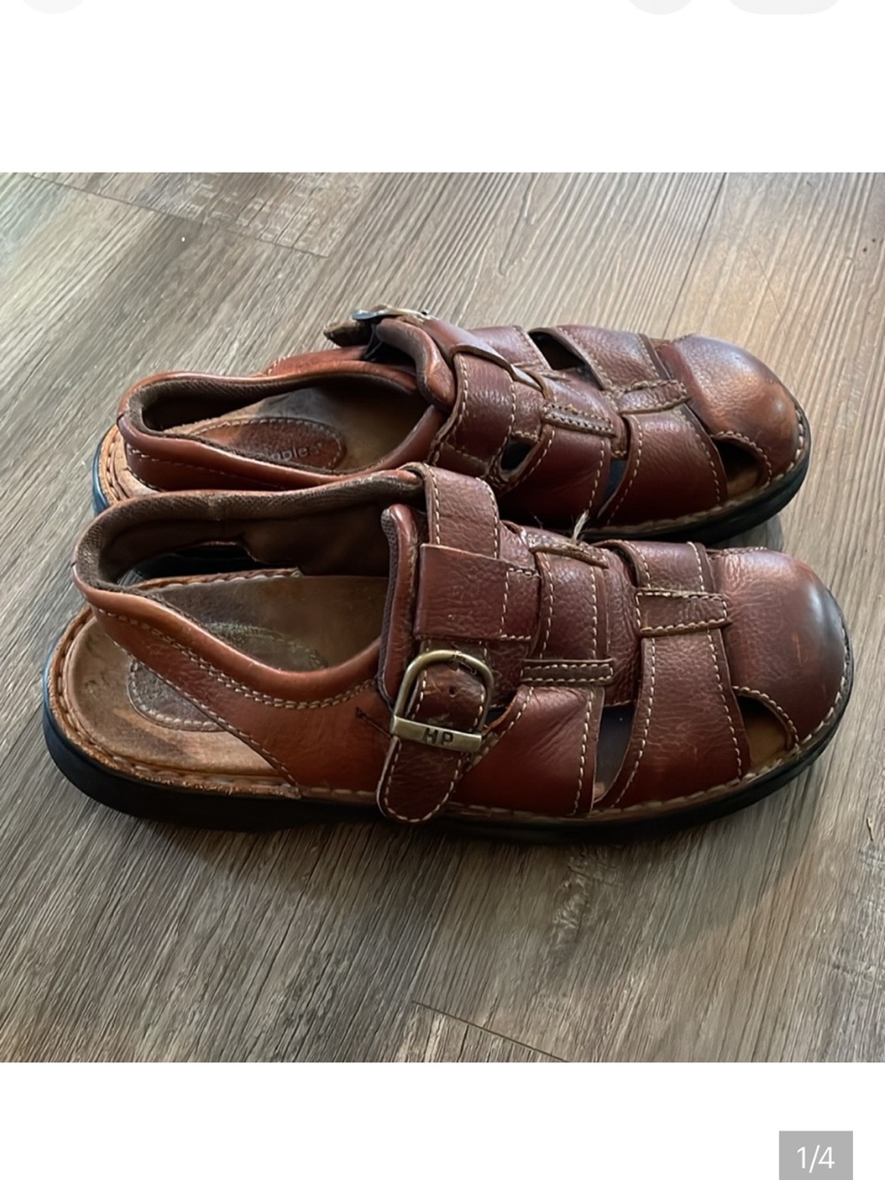 A7- Men’s Size 10 Brown Leather Hush Puppies Sandals